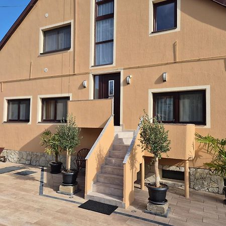 Sarreti Apartmanhaz Balatonfüred Dış mekan fotoğraf