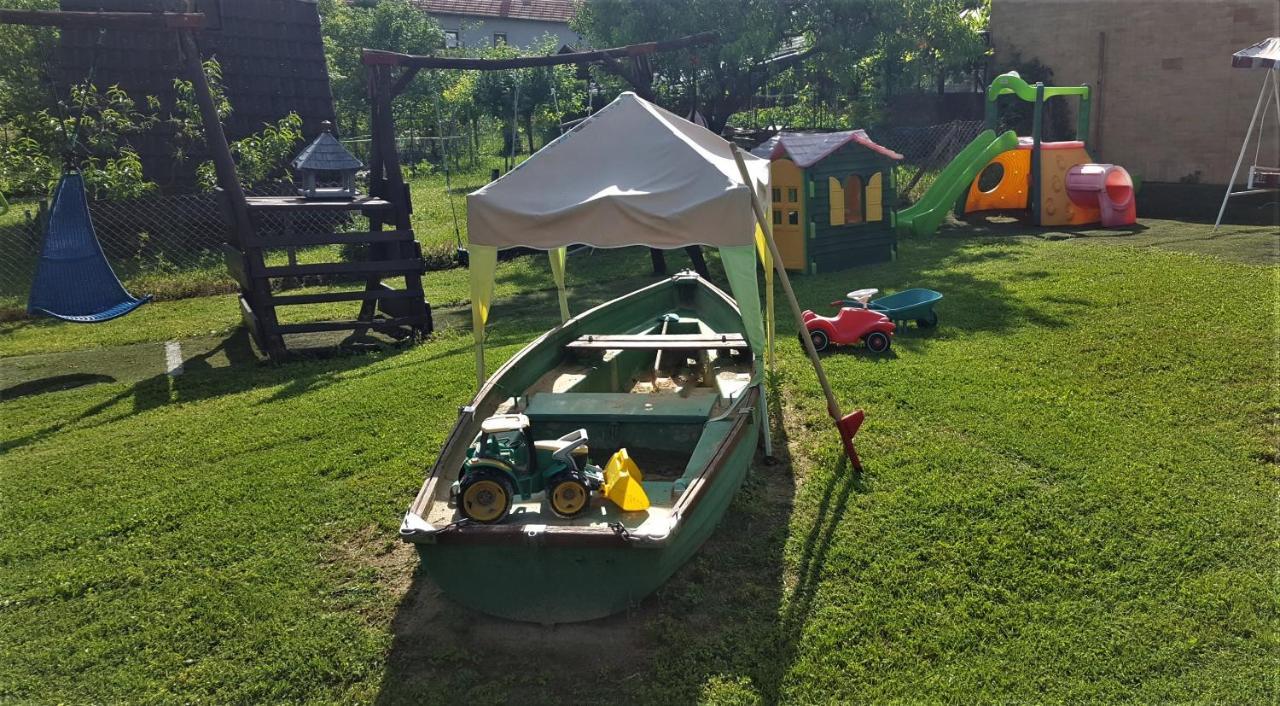 Sarreti Apartmanhaz Balatonfüred Dış mekan fotoğraf