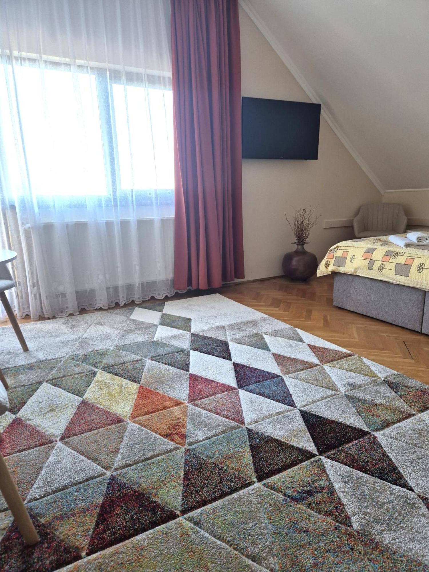 Sarreti Apartmanhaz Balatonfüred Dış mekan fotoğraf